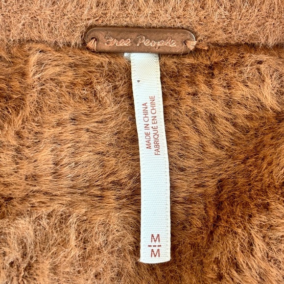 Free People Moonbeam Fuzzy Cozy Light Brown 3/4 Sleeve Sweater Size M - Picture 5 of 9